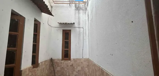 Casa Comercial com 1 Quarto à venda, 75m² no Goytacazes, Campos dos Goytacazes