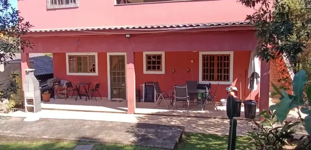 Casa de Condomínio com 3 Quartos para alugar, 300m² no Limoeiro, Guapimirim