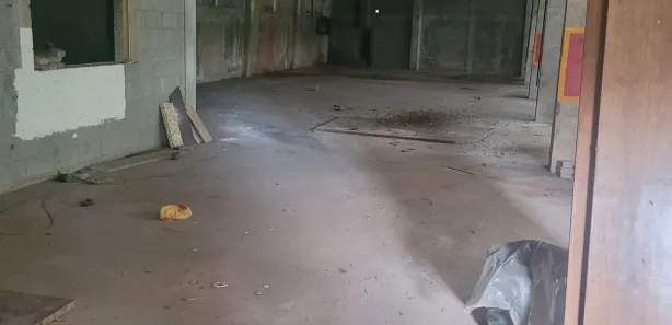 Galpão / Depósito / Armazém para venda ou aluguel, 2000m² no Jardim Aracy, Mogi das Cruzes