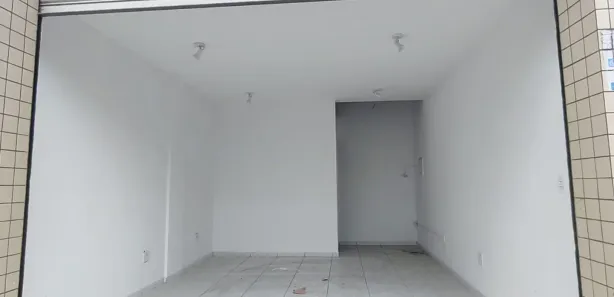 Loja / Salão / Ponto Comercial para alugar, 23m² no Centro, Itaguaí