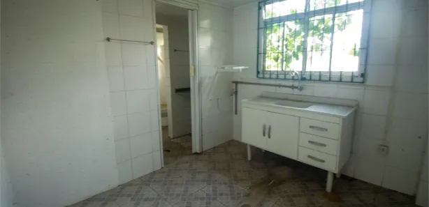 Prédio Inteiro à venda, 690m² no Centro, São Roque