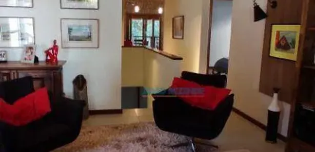 Casa de Condomínio com 4 Quartos à venda, 310m² no Posse, Teresópolis