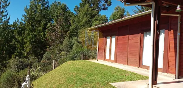 Casa de Condomínio com 3 Quartos à venda, 1327m² no , Campos do Jordão
