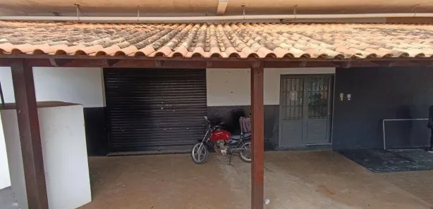 Loja / Salão / Ponto Comercial para alugar, 64m² no Califórnia, Londrina