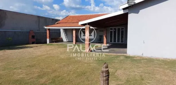 Fazenda / Sítio / Chácara com 2 Quartos à venda, 1200m² no Centro, Laranjal Paulista