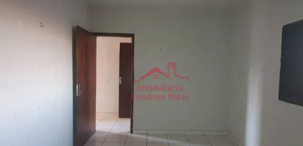 Casa com 3 Quartos para alugar, 80m² no Jardim Riviera, Cambé