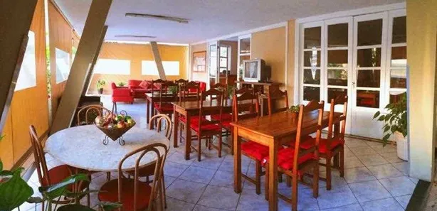 Hotel / Motel / Pousada com 27 Quartos à venda, 1000m² no Centro, Macaé