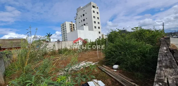 Terreno / Lote / Condomínio à venda, 528m² no Itacolomi, Balneário Piçarras