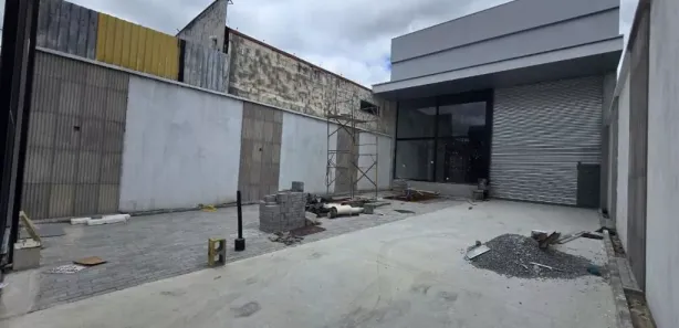 Casa Comercial para alugar, 460m² no Vila Figueira, Suzano