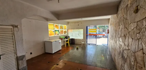 Sobrado com 3 Quartos para alugar, 188m² no Vila Mendonça, Araçatuba
