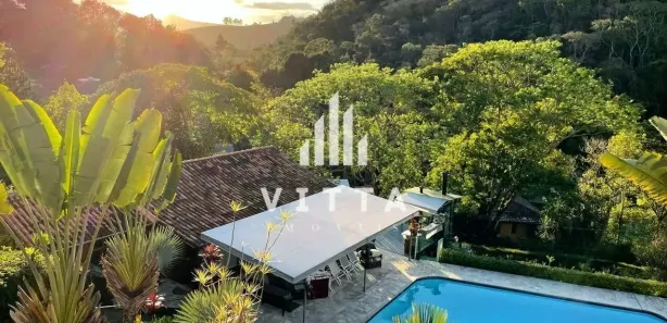 Casa com 4 Quartos para alugar, 1380m² no Cuiabá, Petrópolis