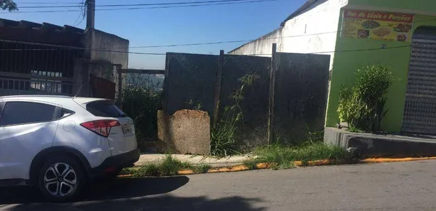 Terreno / Lote / Condomínio à venda, 272m² no Jardim Leonor, Cotia