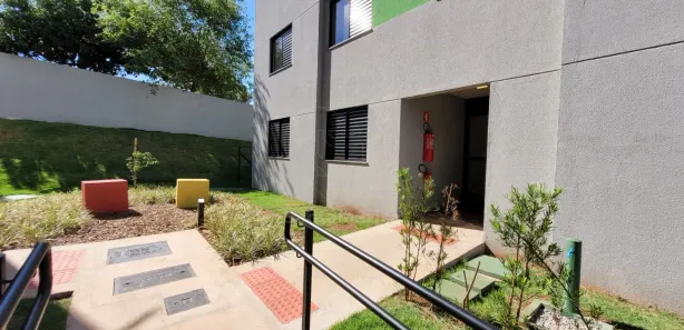Apartamento com 3 Quartos para alugar, 60m² no Centro, Cambé