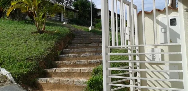 Casa de Condomínio com 5 Quartos à venda, 2200m² no Centro, Viçosa