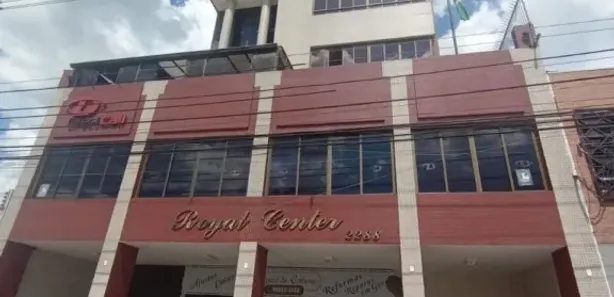 Loja / Salão / Ponto Comercial para alugar, 40m² no Bacacheri, Curitiba