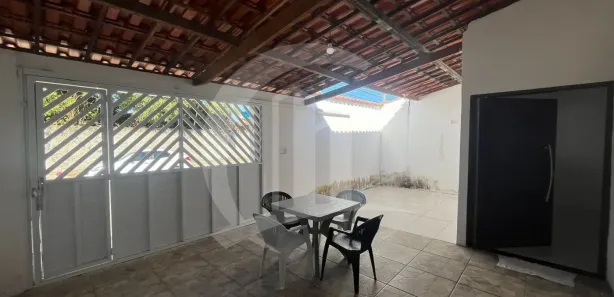 Casa com 3 Quartos à venda, 120m² no Aeroporto, Aracaju