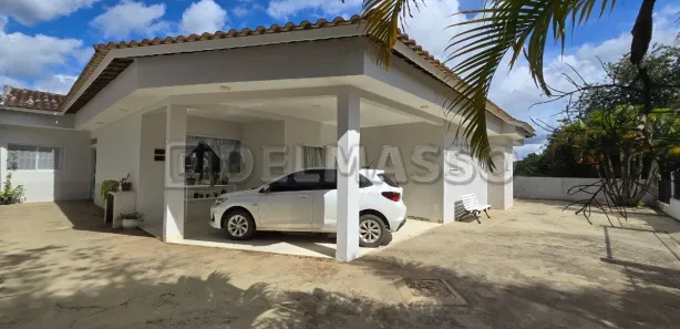 Fazenda / Sítio / Chácara com 4 Quartos para alugar, 1000m² no Curral, Ibiúna