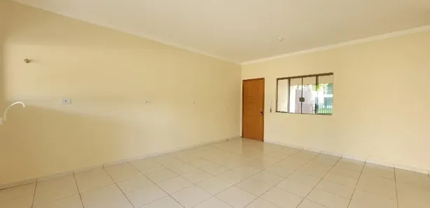 Casa com 2 Quartos para alugar, 75m² no Jardim Brasil, Maringá
