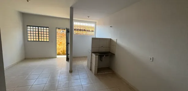 Kitnet com 2 Quartos para alugar, 55m² no Vila Regina, Goiânia