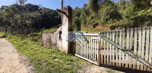 Fazenda / Sítio / Chácara com 3 Quartos à venda, 19000m² no Centro, Juquitiba