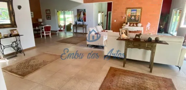 Fazenda / Sítio / Chácara com 4 Quartos para venda ou aluguel, 686m² no Jardim dos Ipês, Embu das Artes