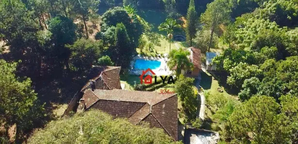 Fazenda / Sítio / Chácara com 6 Quartos para venda ou aluguel, 434m² no Jardim Maracanã, Atibaia