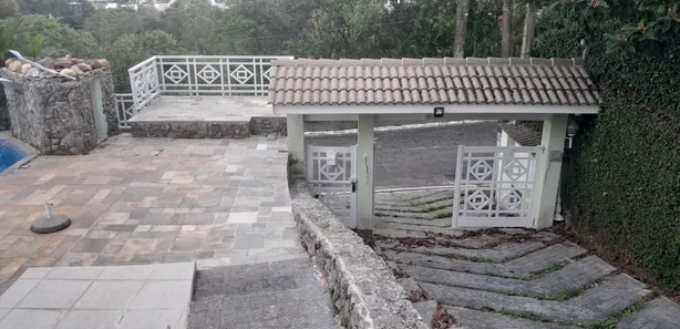 Casa de Condomínio com 3 Quartos para venda ou aluguel, 300m² no Jardim do Golf I, Jandira