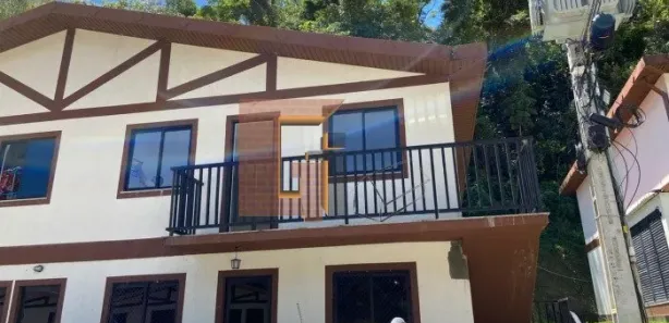 Apartamento com 3 Quartos à venda, 69m² no Samambaia, Petrópolis