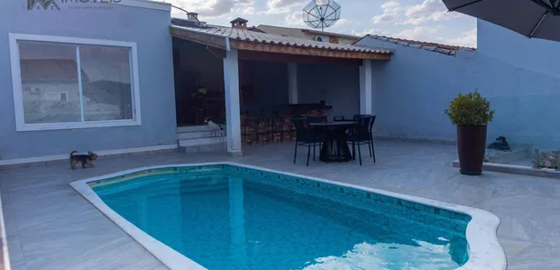 Casa com 3 Quartos para venda ou aluguel, 250m² no Bela Vista, Paulínia