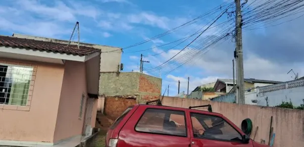 Casa com 2 Quartos à venda, 52m² no Gralha Azul, Fazenda Rio Grande