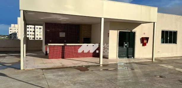 Apartamento com 2 Quartos para alugar, 50m² no Jardim das Estações, Maringá