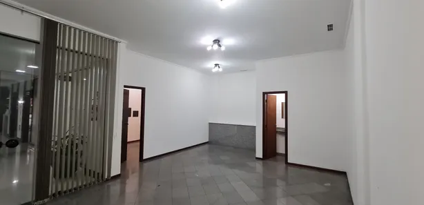 Loja / Salão / Ponto Comercial para alugar, 47m² no Juvevê, Curitiba