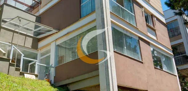 Casa com 5 Quartos para alugar, 240m² no Castelanea, Petrópolis