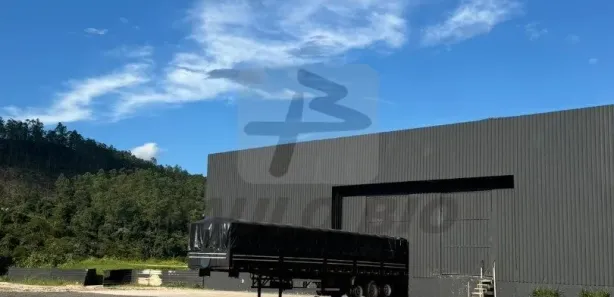 Galpão / Depósito / Armazém para alugar, 1700m² no , Araçariguama