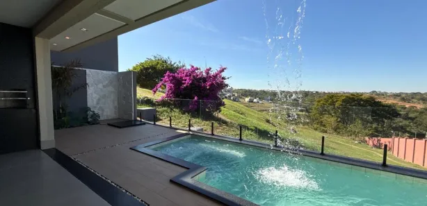 Casa de Condomínio com 4 Quartos à venda, 235m² no Jardins Nápoles, Senador Canedo