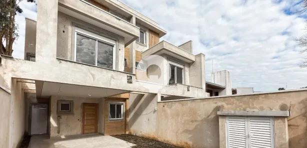 Sobrado com 3 Quartos à venda, 217m² no Ahú, Curitiba