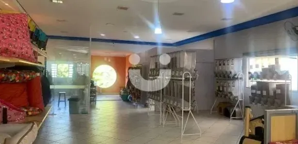 Loja / Salão / Ponto Comercial à venda, 395m² no Bairro Bambu, Porto Feliz