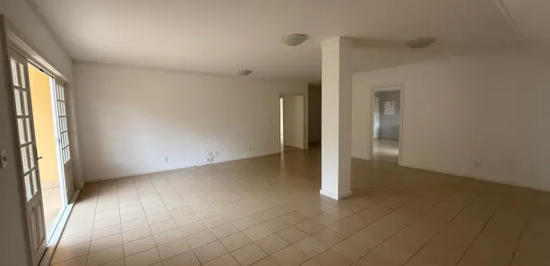 Cobertura com 3 Quartos para alugar, 160m² no Itaipava, Petrópolis