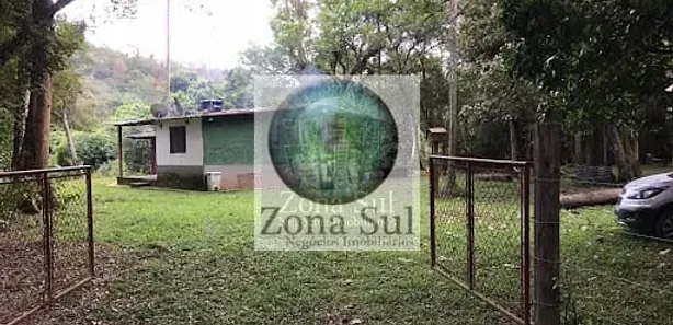 Fazenda / Sítio / Chácara com 2 Quartos à venda, 60m² no Caieiras, Sarapuí