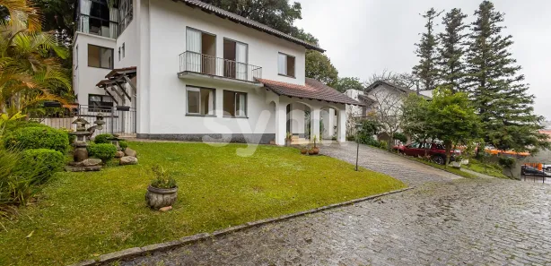 Casa de Condomínio com 4 Quartos para alugar, 280m² no Santa Cândida, Curitiba
