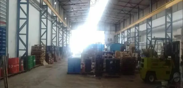 Galpão / Depósito / Armazém para venda ou aluguel, 3000m² no Siderlândia, Volta Redonda