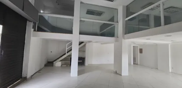 Loja / Salão / Ponto Comercial à venda, 155m² no Freguesia (Jacarepaguá), Rio de Janeiro