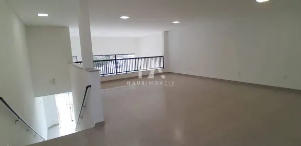 Conjunto Comercial / Sala para alugar, 155m² no Amizade, Jaraguá do Sul