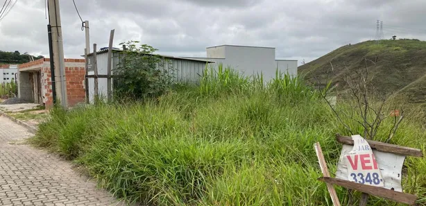 Terreno / Lote / Condomínio à venda, 566m² no Jardim Amália, Volta Redonda