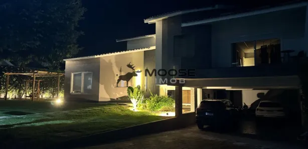 Casa de Condomínio com 3 Quartos à venda, 490m² no Zona 08, Maringá
