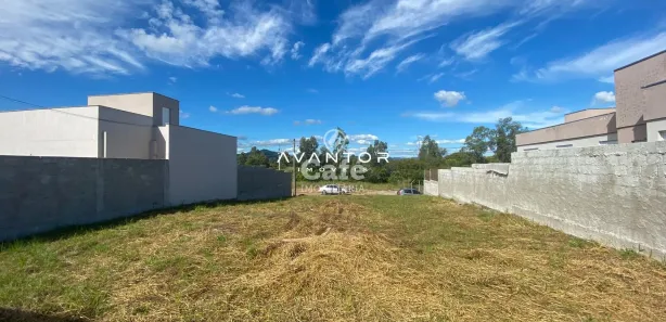 Terreno / Lote / Condomínio à venda, 420m² no Pé de Plátano, Santa Maria