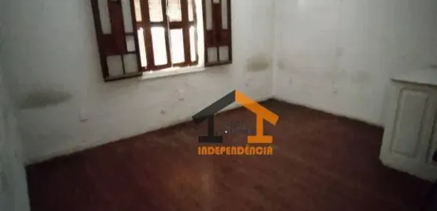 Casa com 4 Quartos para alugar, 243m² no Centro, Itatiba