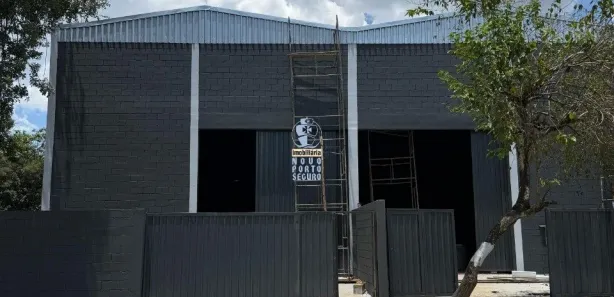 Galpão / Depósito / Armazém para alugar, 425m² no Jardim Jóia, Arujá