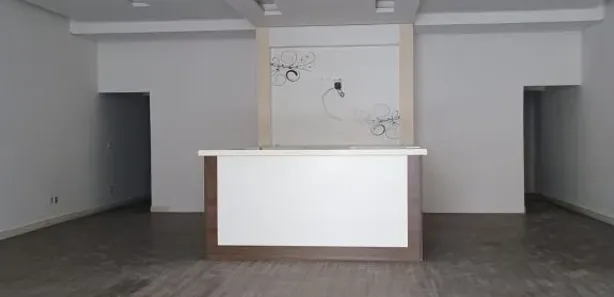 Loja / Salão / Ponto Comercial para alugar, 267m² no Centro, Atibaia