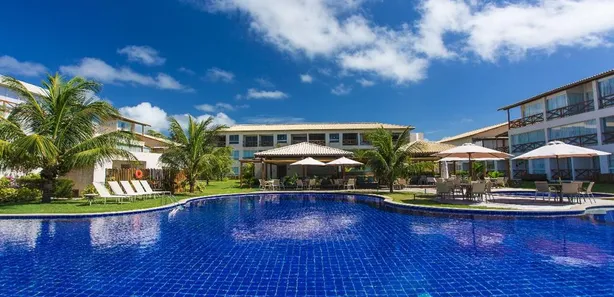 Cobertura com 3 Quartos à venda, 250m² no Guarajuba (Monte Gordo), Camaçari